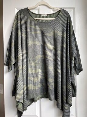 Oversized Ribbed Camouflage Tunic Top - Green Camo OS